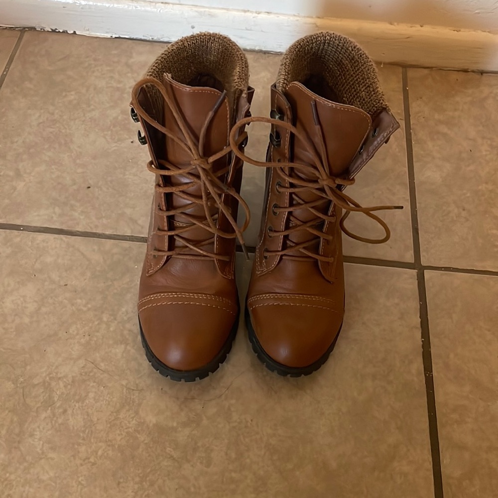 Dark tan combat boots with heel
